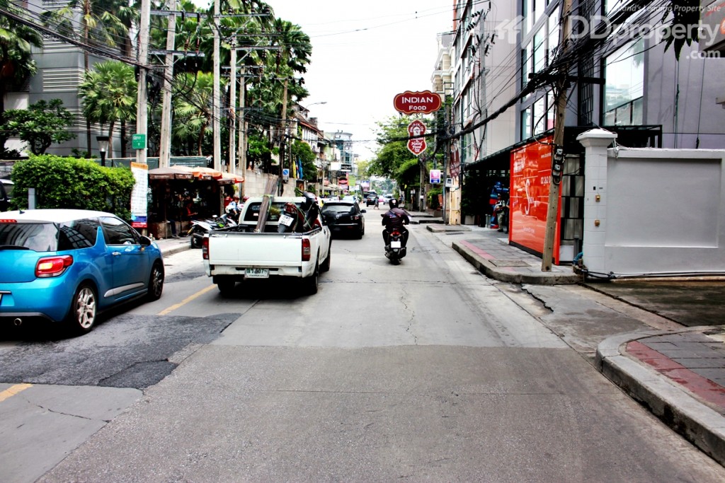 ถนนภายในซอยสวัสดี