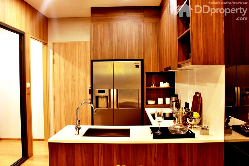 ห้องครัวอยู่ซ้ายมือทางเข้า