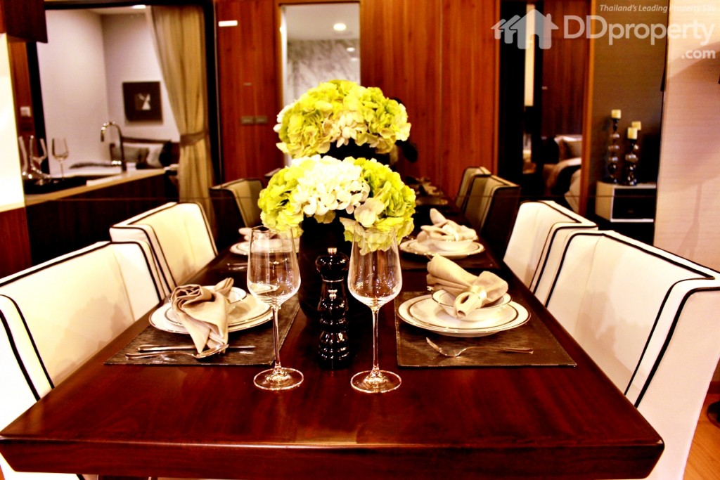 โต๊ะอาหาร