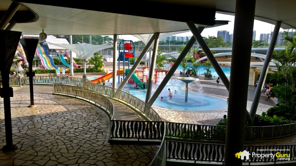 Swimming complex at Anchorvale Community Centre