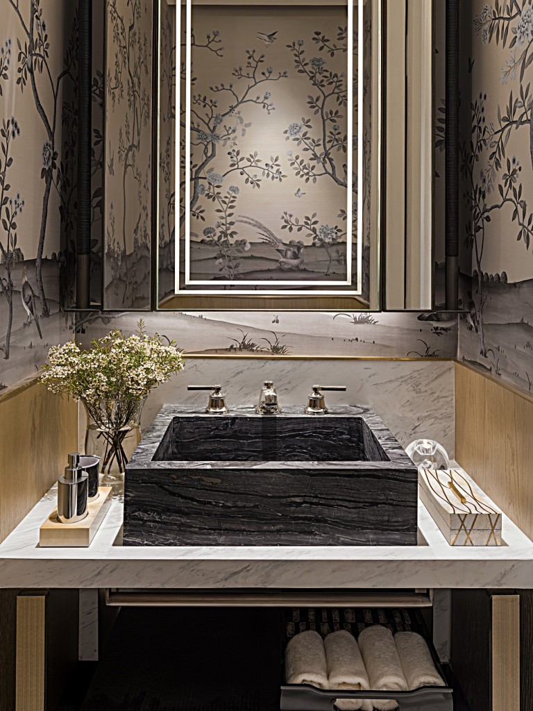 The Residences at Mandarin Oriental Bangkok BedroomThe Residences at Mandarin Oriental -  Powder room-007