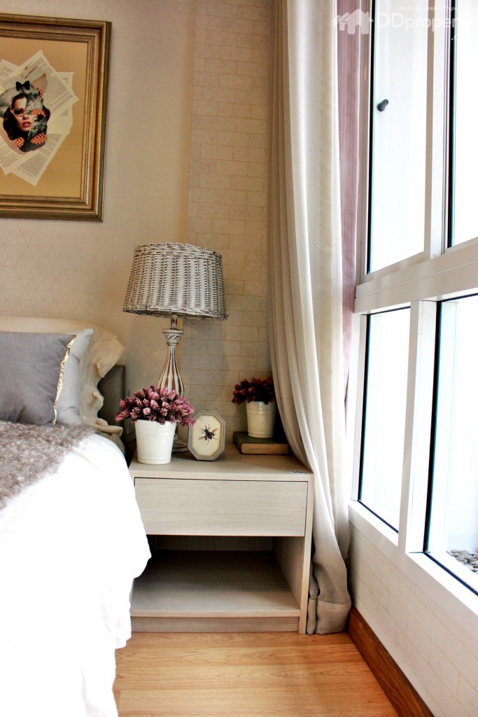 พื้นที่ว่างด้านขวา