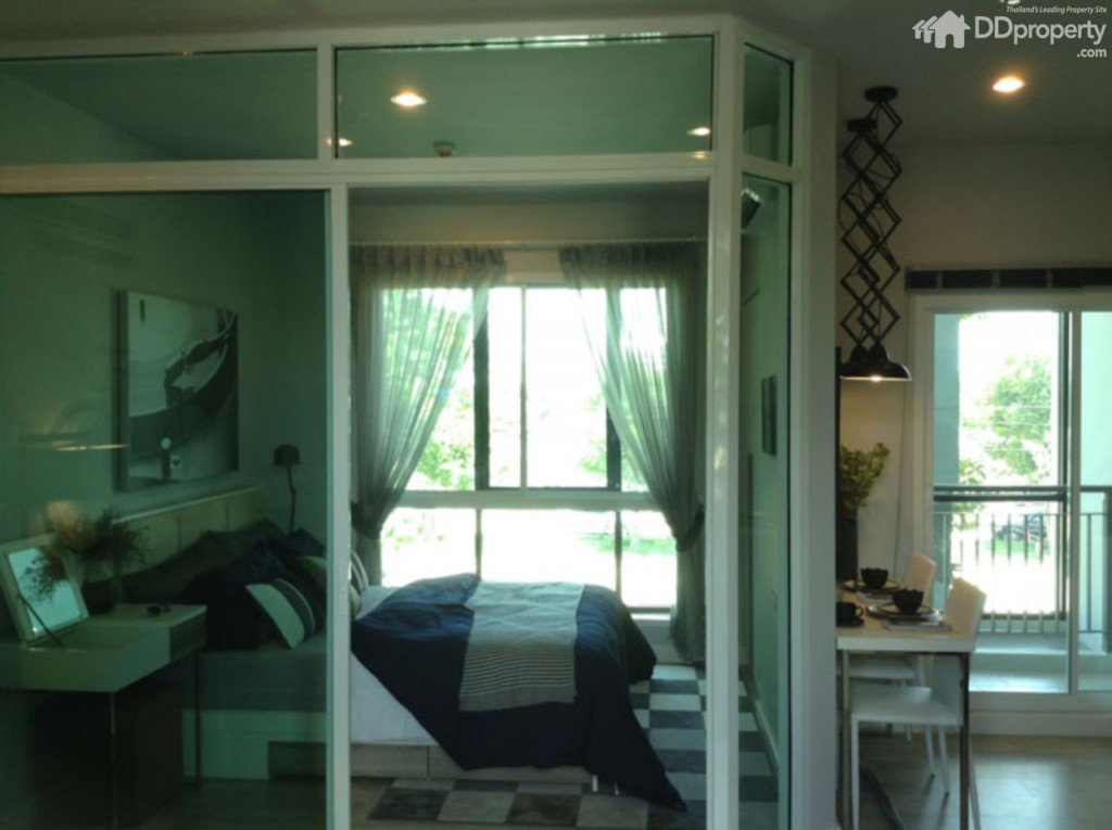 ออกแบบห้องมีความสูงจากพื้นจรดเพดาน 2.80 ม.