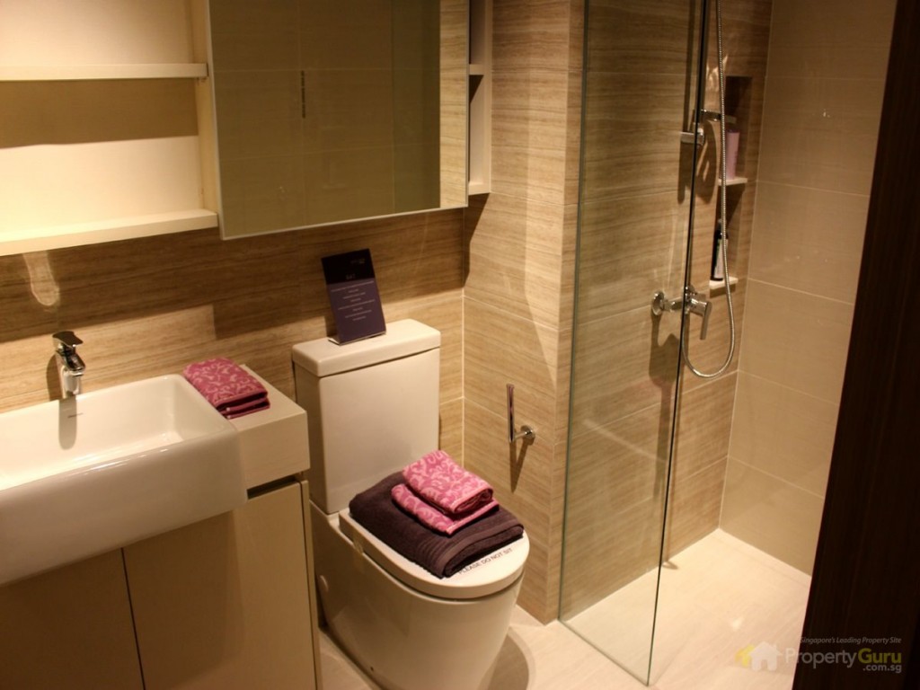 bathroom, common, high park