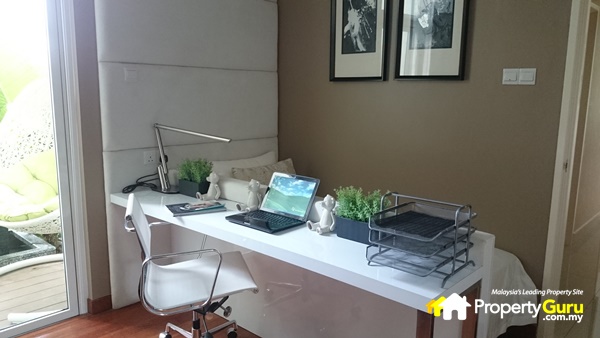 ferrenghiresidences-fourth room that can be converted into a study area