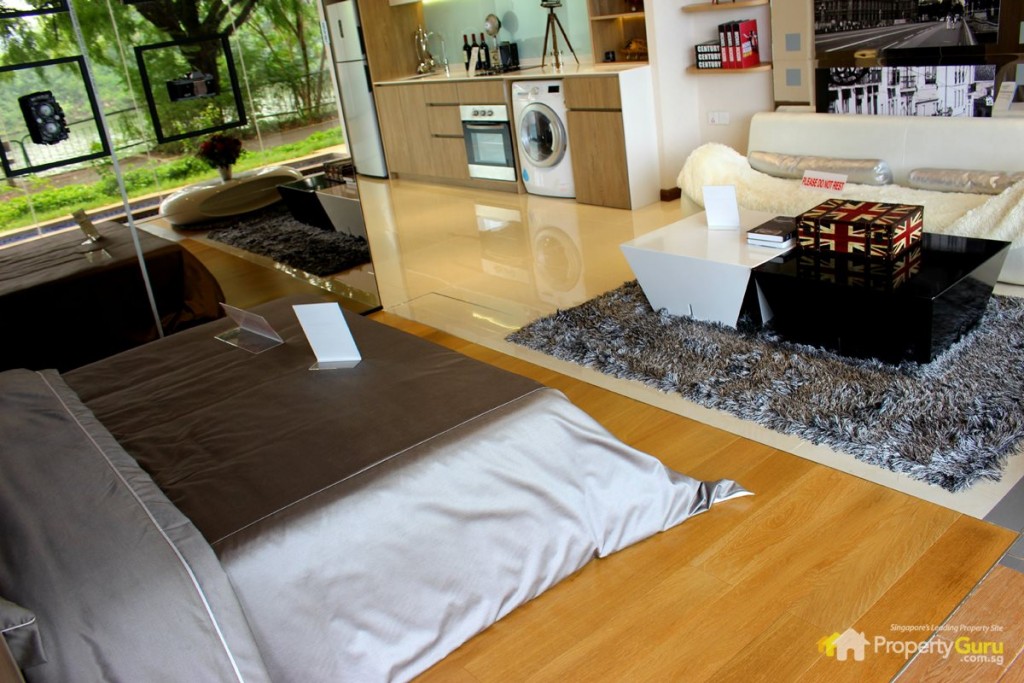 one bedroom, waterbay, living area, space