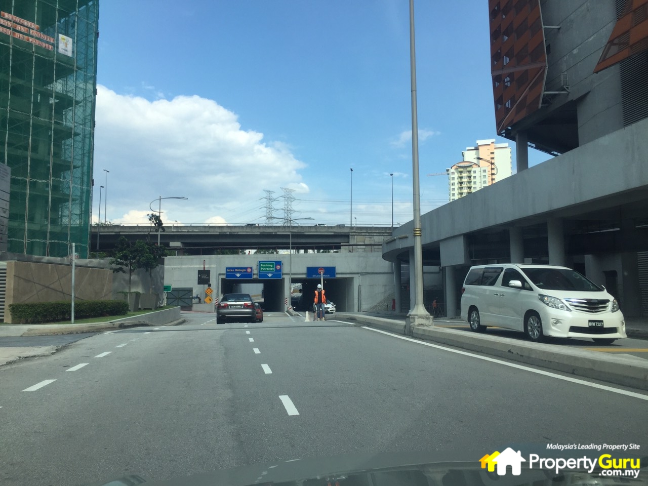 002 Azure Residences - Tunnel