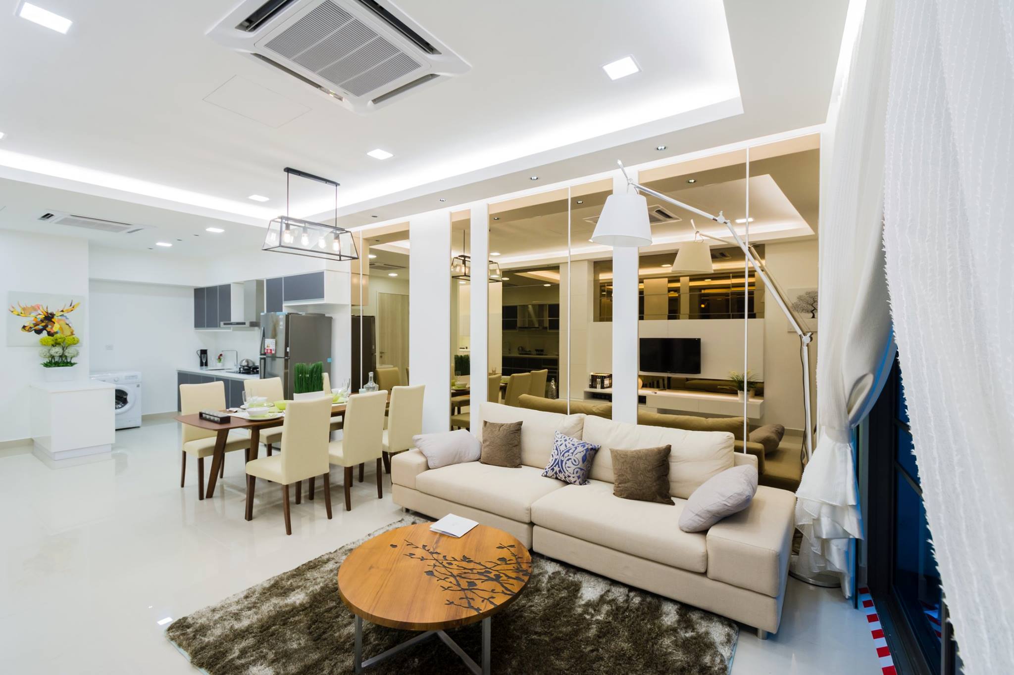 007 Skyz Jelutong Living Room