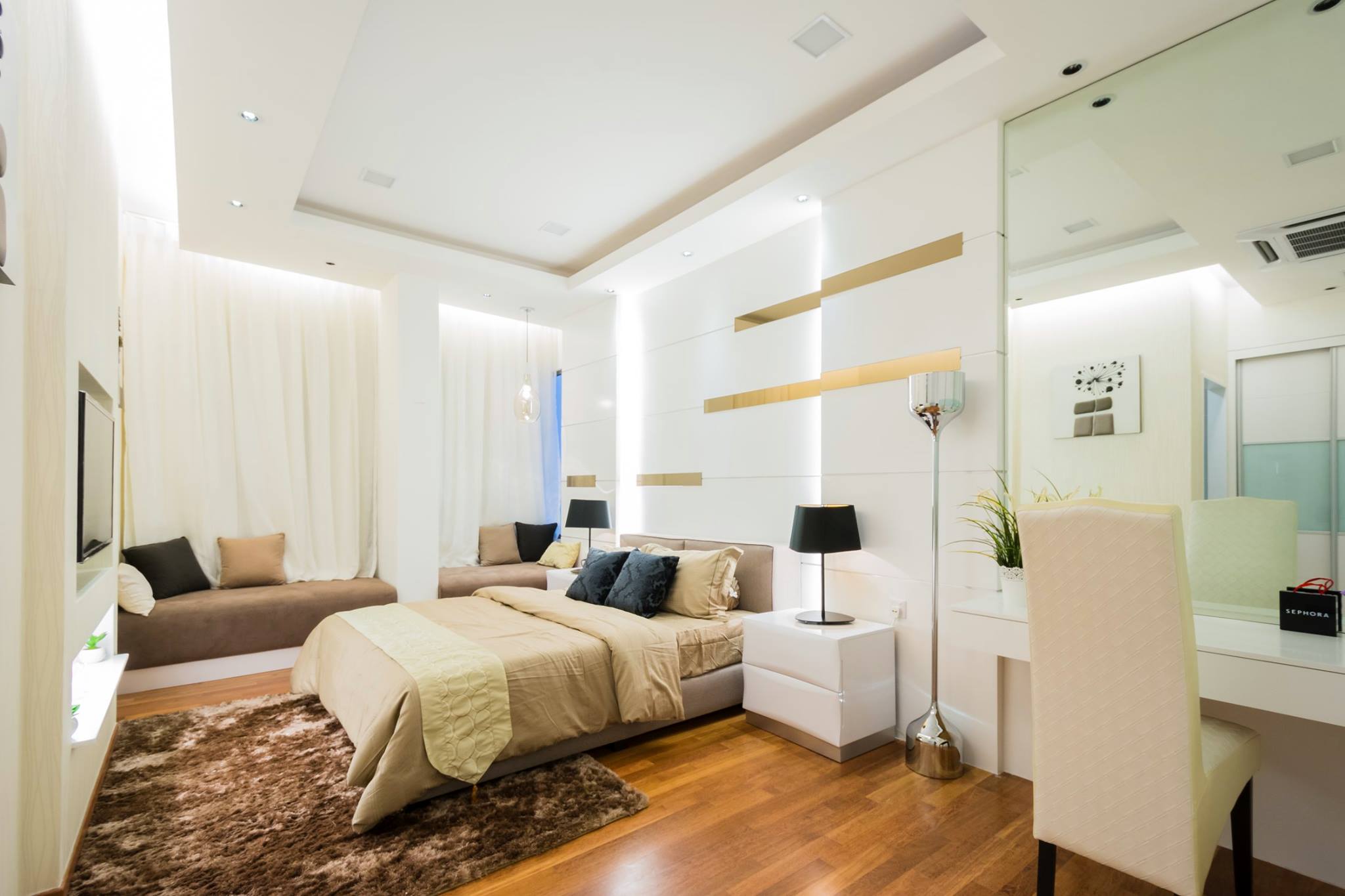 009 Skyz Jelutong Master Bedroom