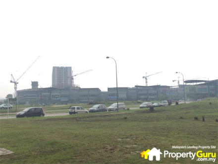 010 Suria Residences Surroundings