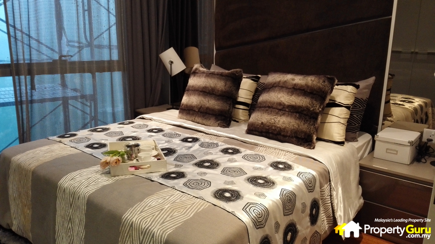 012 Azure Residences - Showroom (v)