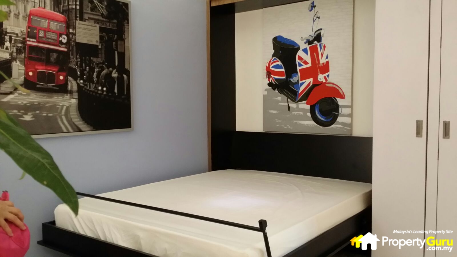 012 HighPark Suites - Studio Unit (foldable bed)