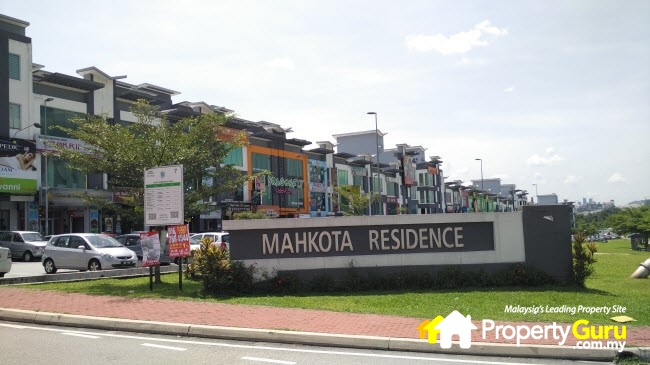 012 landmark residence