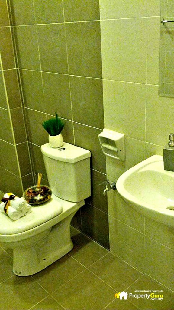 20 - BSP21 Second or Mid Bathroom Unit Type C