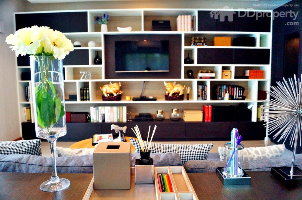 การจัดฟังก์ชั่นภายในค่อนข้างลงตัว บิวท์อินแบบชิดกำแพง