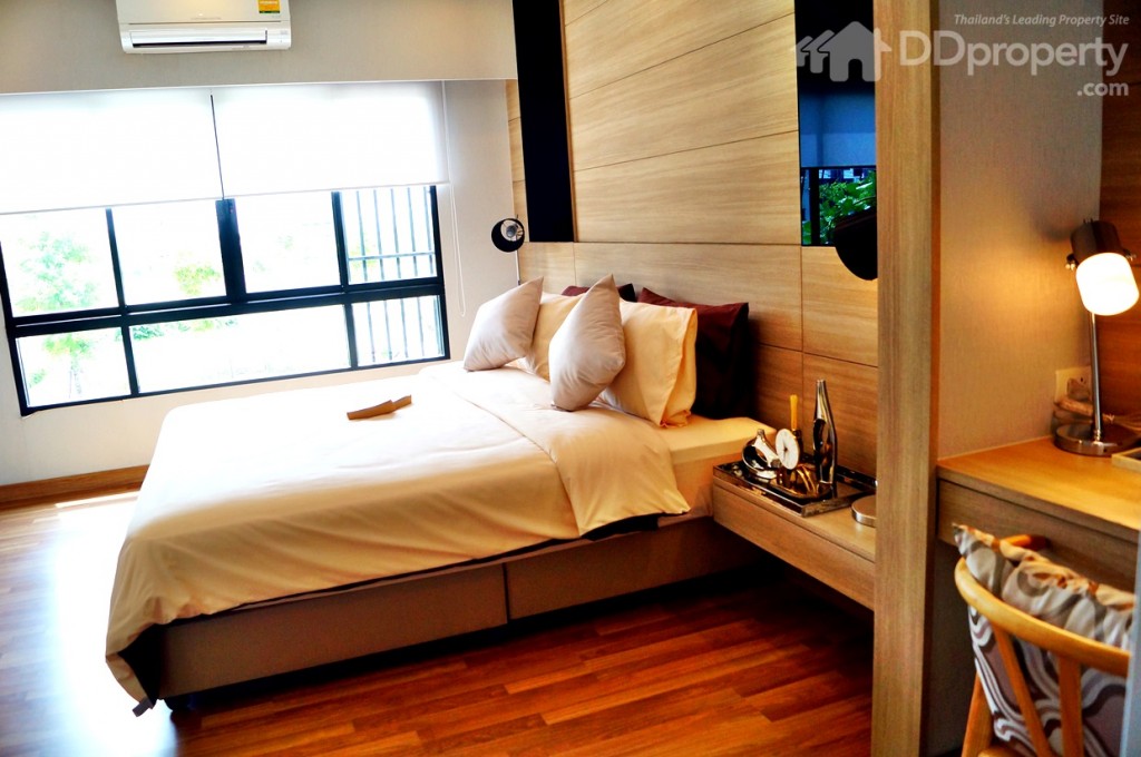 มุมมองภายในห้องนอนใหญ่