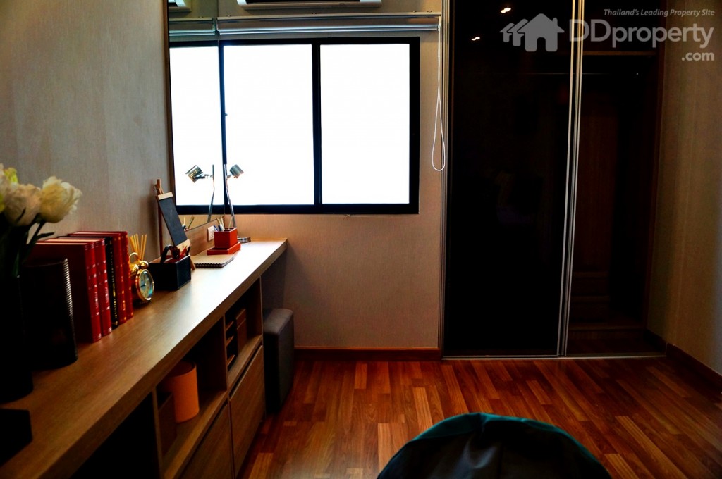 เนื่องจากได้ความกว้างของตัวบ้านทำให้มีพื้นที่ใช้สอยมากทีเดียว