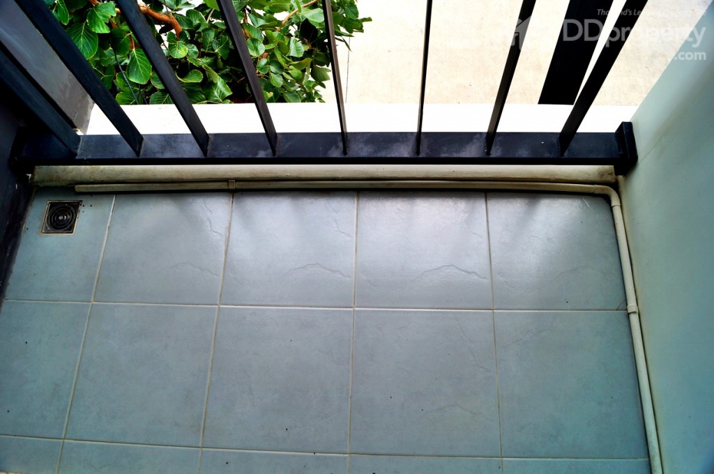 ความกว้างโดยประมาณอยู่ที่ 1 x 1.55 ม.