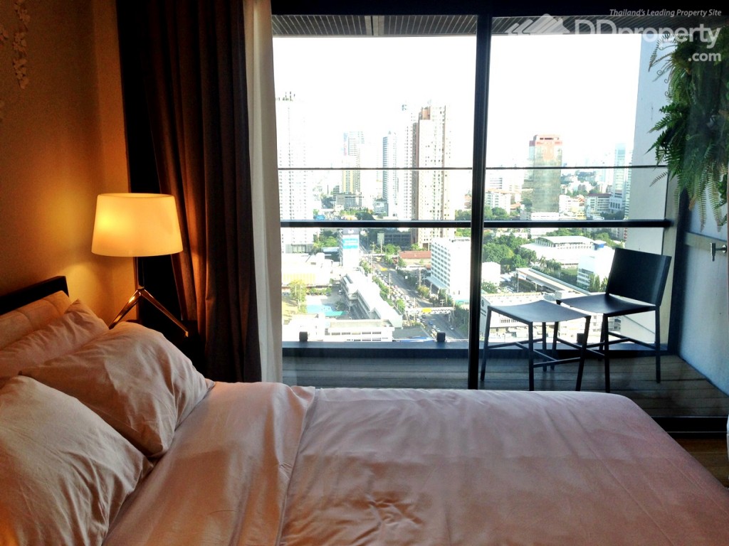 มุมมองภายในห้องนอนใหญ่