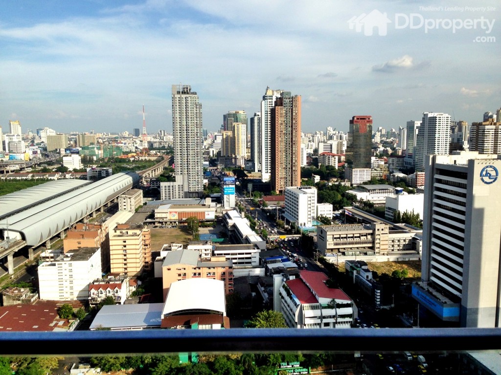 วิวด้านหน้าของห้องตัวอย่าง