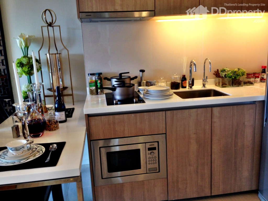 Laminate for kitchen unit