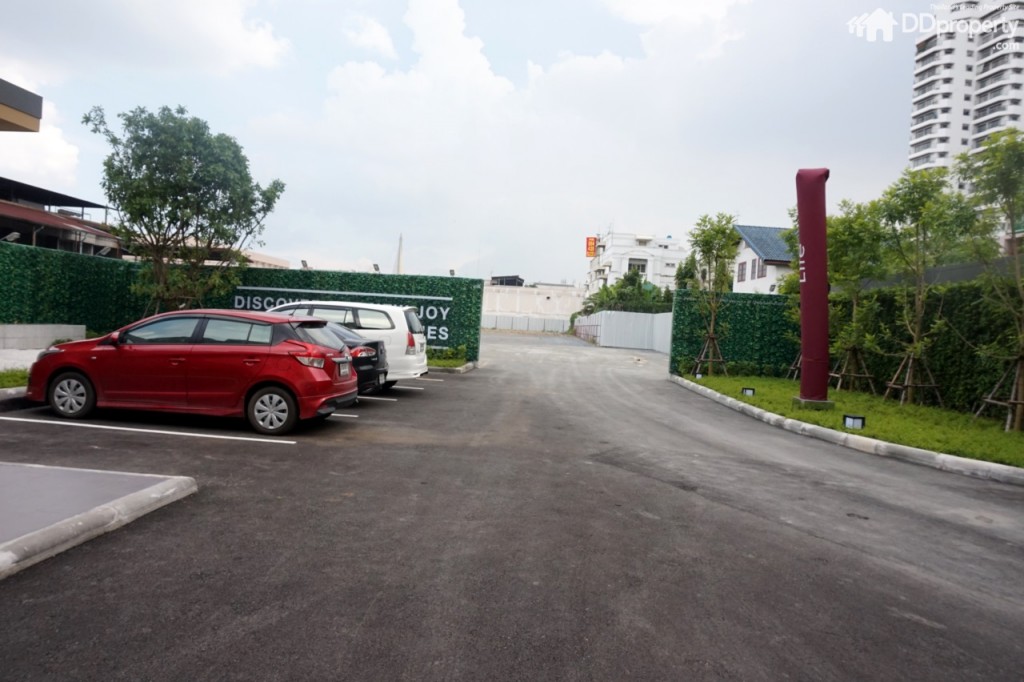 Life PinklaoDSC02341