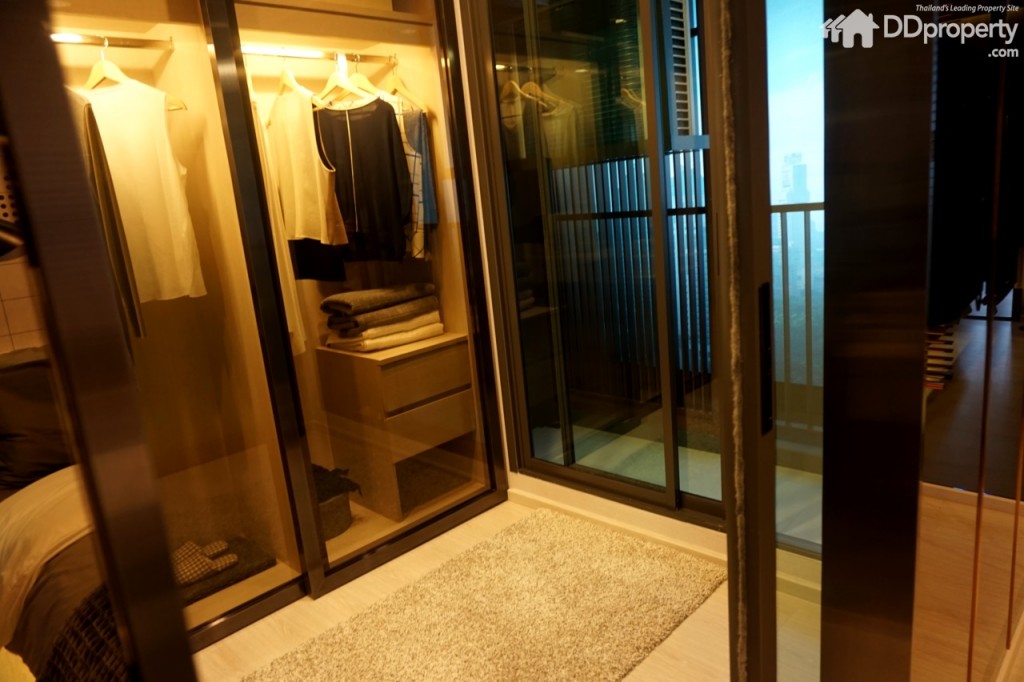 Life PinklaoDSC02355