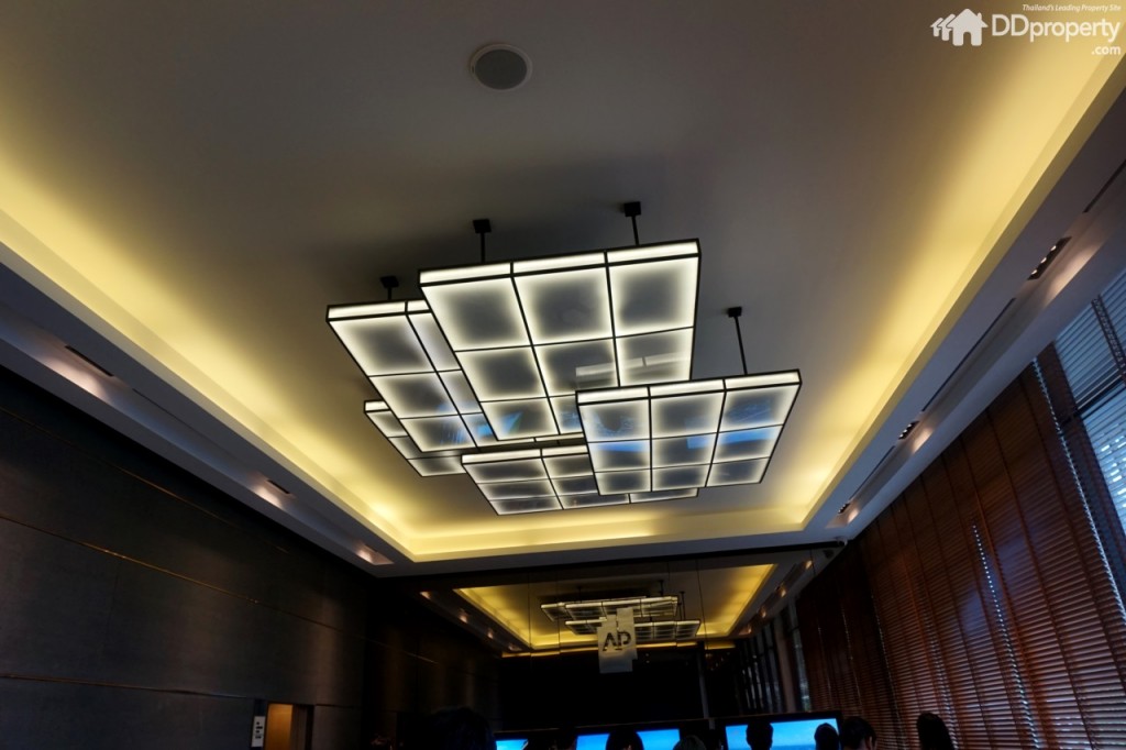 บรรยากาศสำนักงานขายและบริเวณรอบสำนักงานขาย