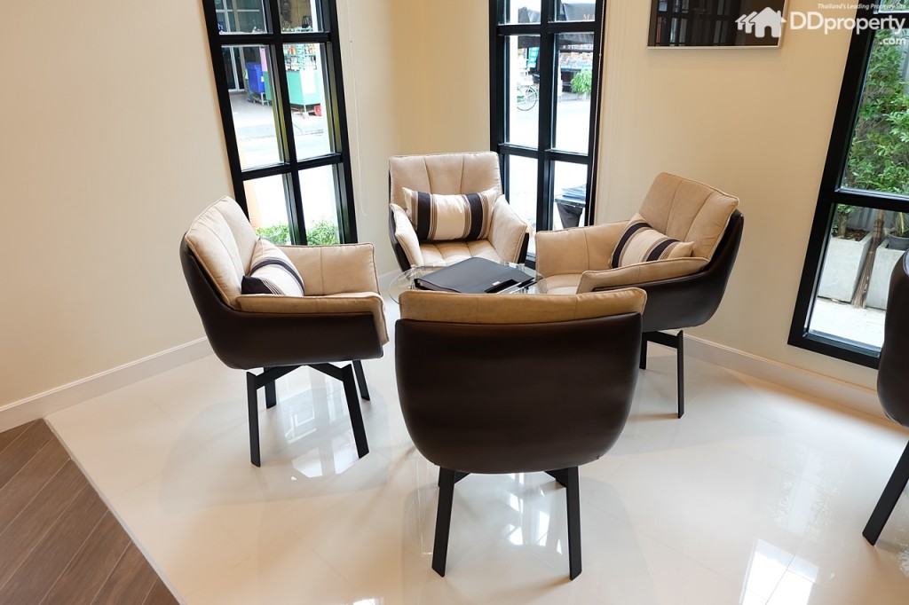 Maestro 03 Sale GalleryDSCF0445-005