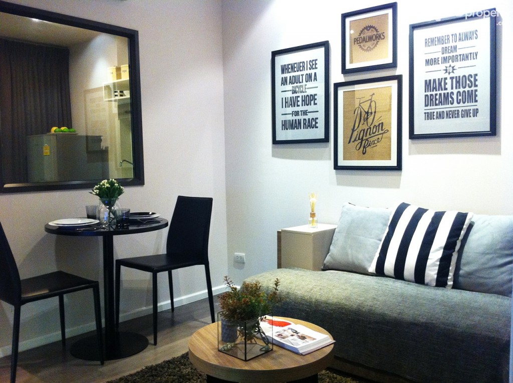 The Stage Taopoon40-013