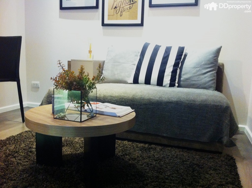 The Stage Taopoon41-014