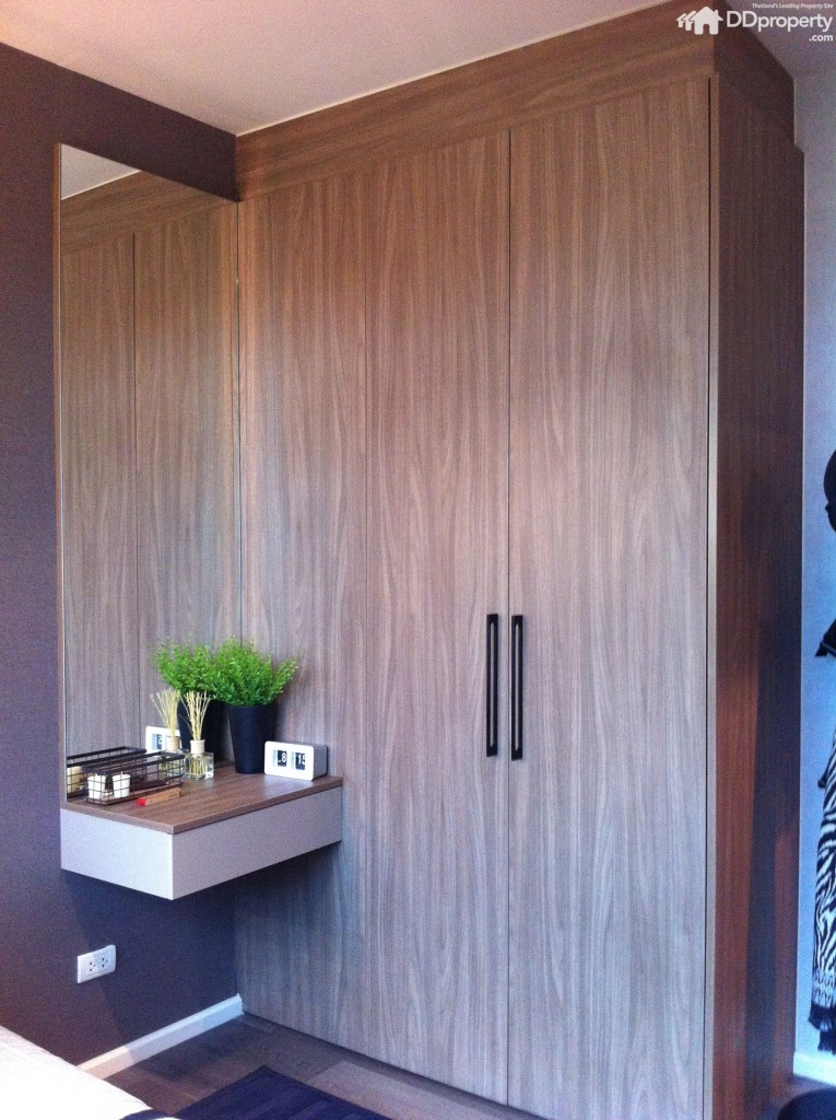 The Stage Taopoon66-039