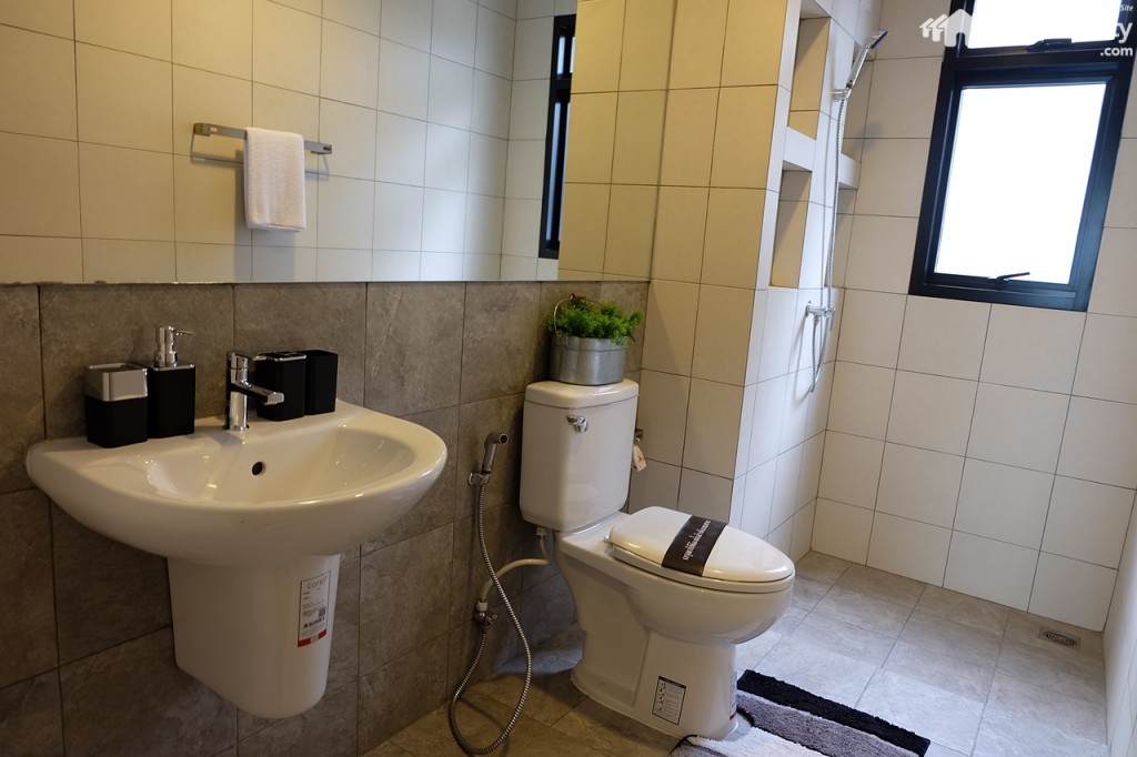 Workplace DDpropertyDSCF0231-050