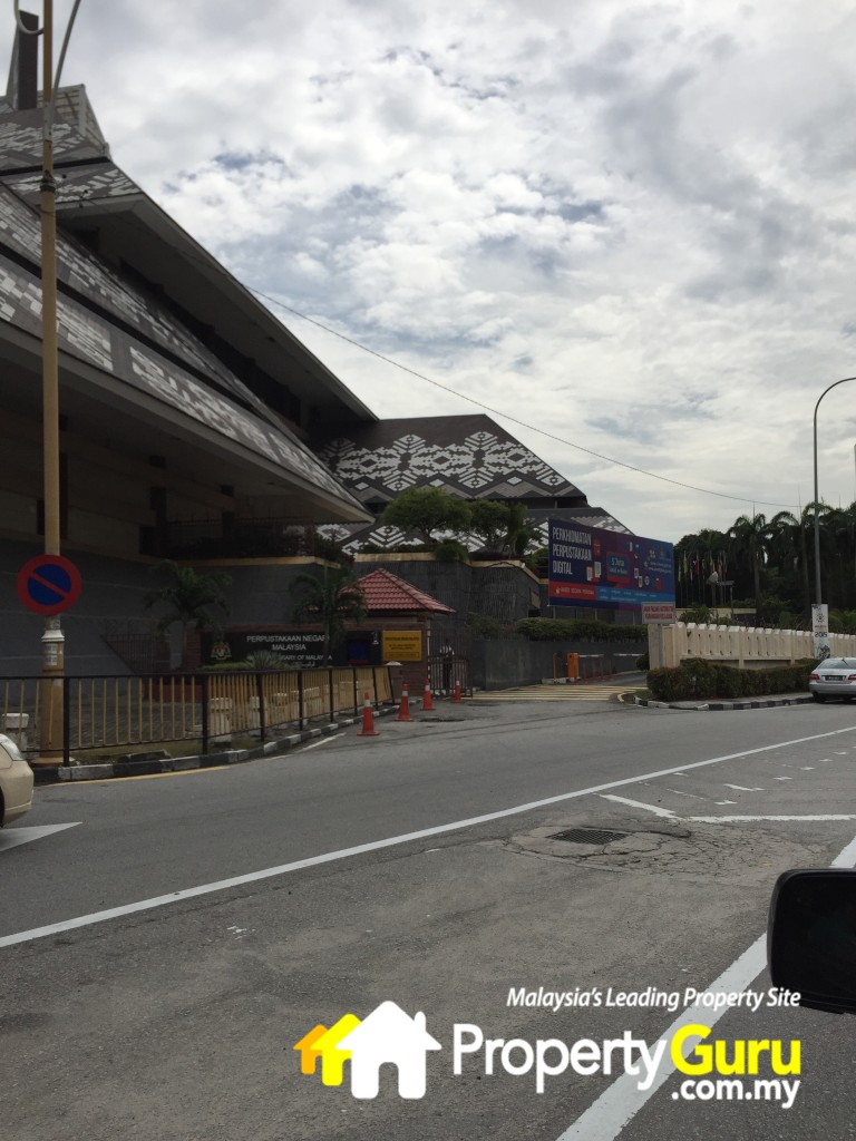 expressionzIMG_1234ex5