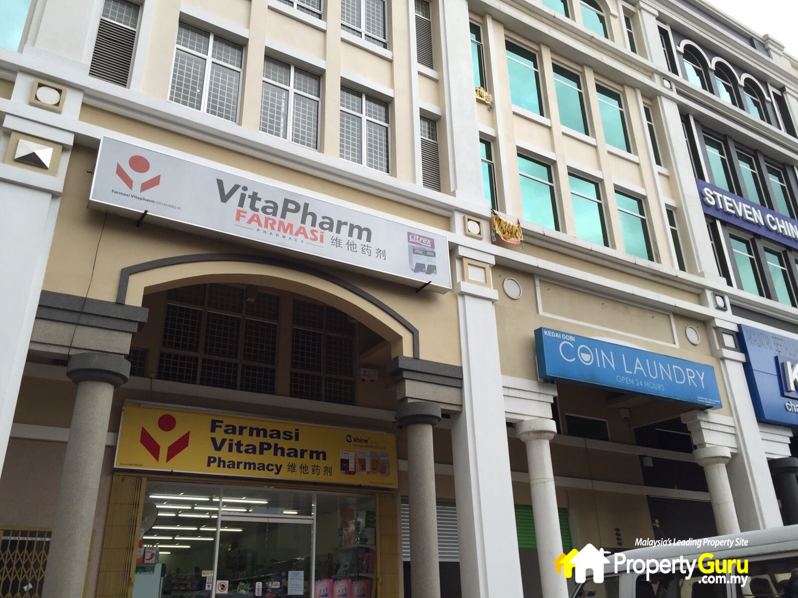 003-cantara-pharmacy