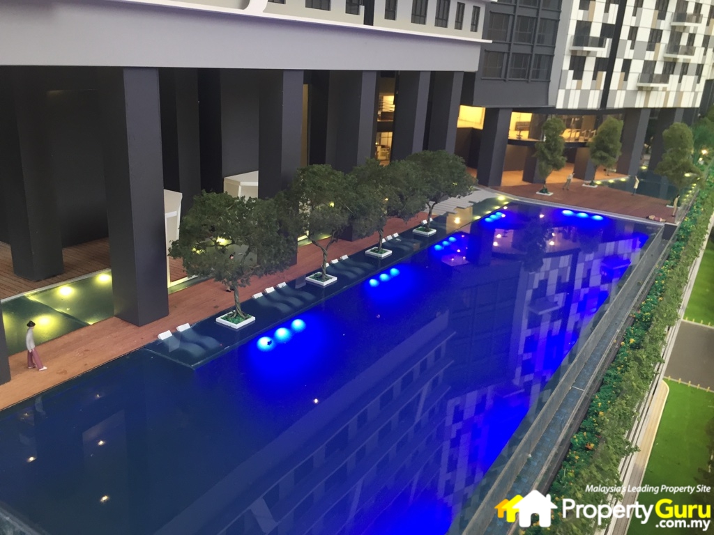 008 Novum - Swimming Pool