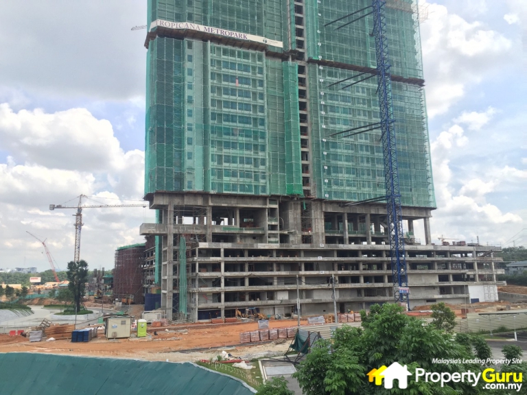 010 Tropicana Metropark - Paloma_Pandora