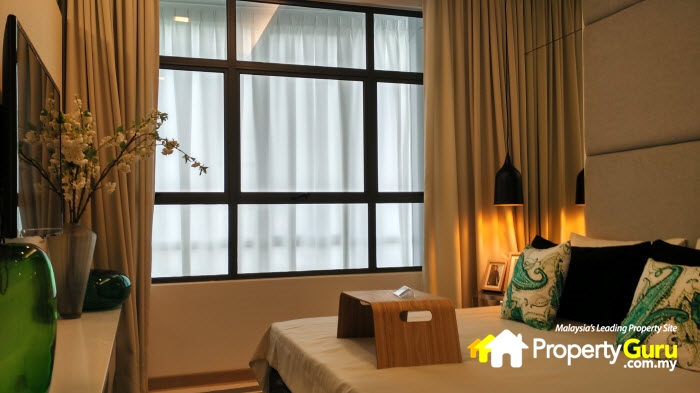 019Lakeville- bedroom