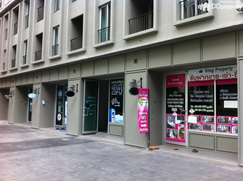 ร้านรวงต่าง ๆ ภายในโครงการ เช่น ตัวแทนอสังหาฯ ที่ให้บริการฝากขาย-ฝากเช่า ร้านซักรีด ร้านน้ำหยอดเหรียญ ฯลฯ