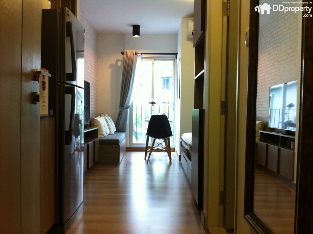 เลย์เอาท์เมื่อเปิดประตูเข้าไปในห้อง