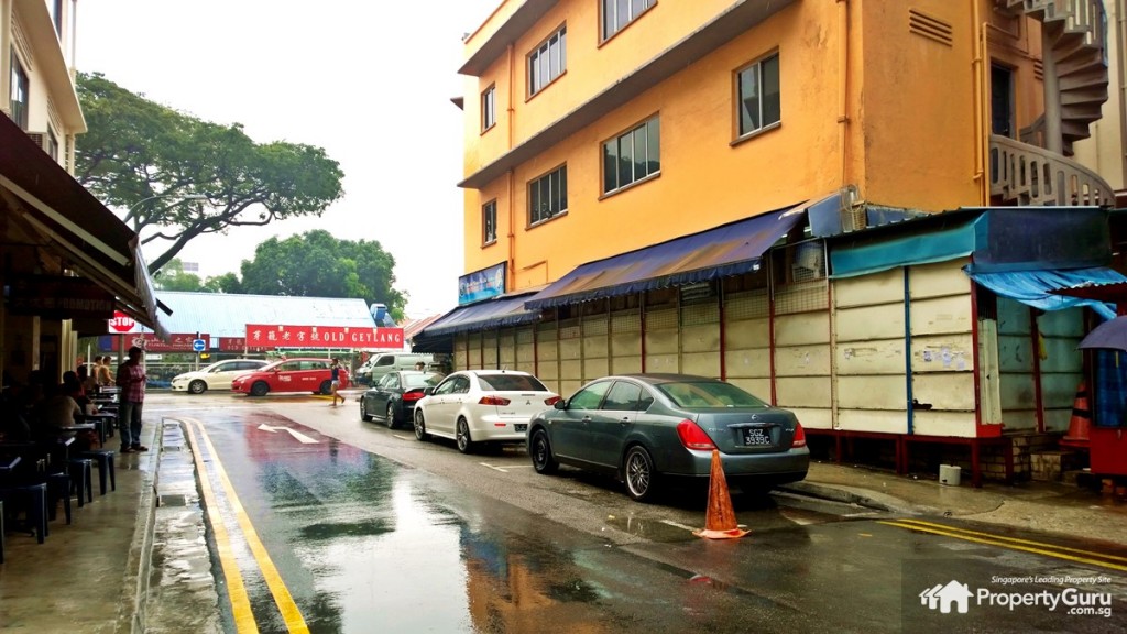 Hawker centre at Lorong 20, next to #1 Suites