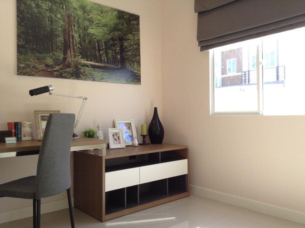 Lio Ratthanathibet -Westgate