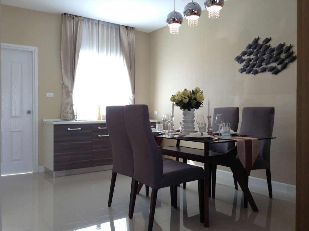 Lio Ratthanathibet -Westgate