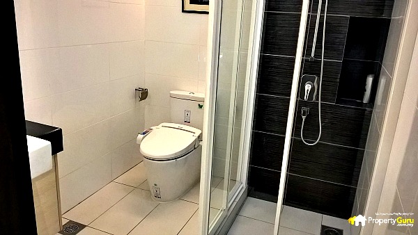 Master Bedroom 017 Bathroom Molek Pulai