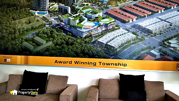 Molek Pulai 005 Big Signage