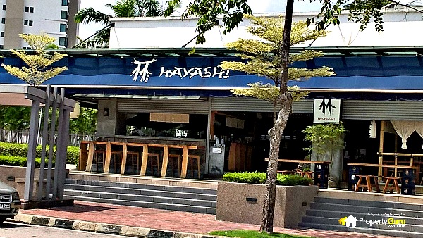 Molek Pulai 028 Outside Jap and Korean Places