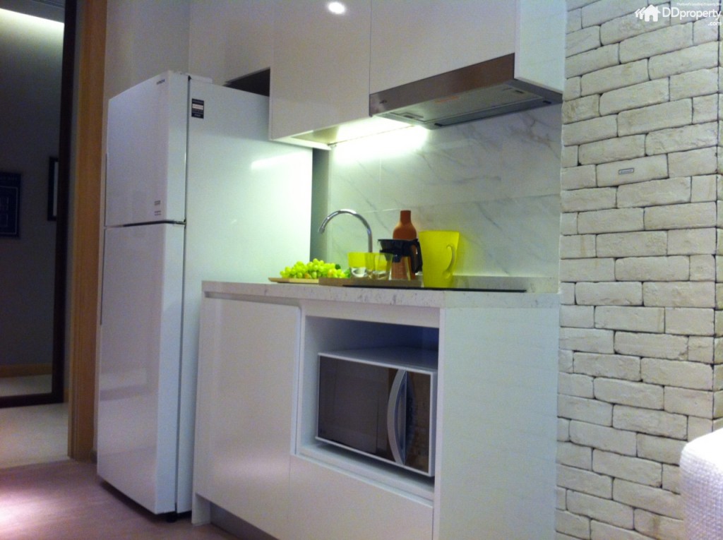 บิลท์อินเคาน์เตอร์ครัวสเปคได้ตามที่เห็นในภาพ