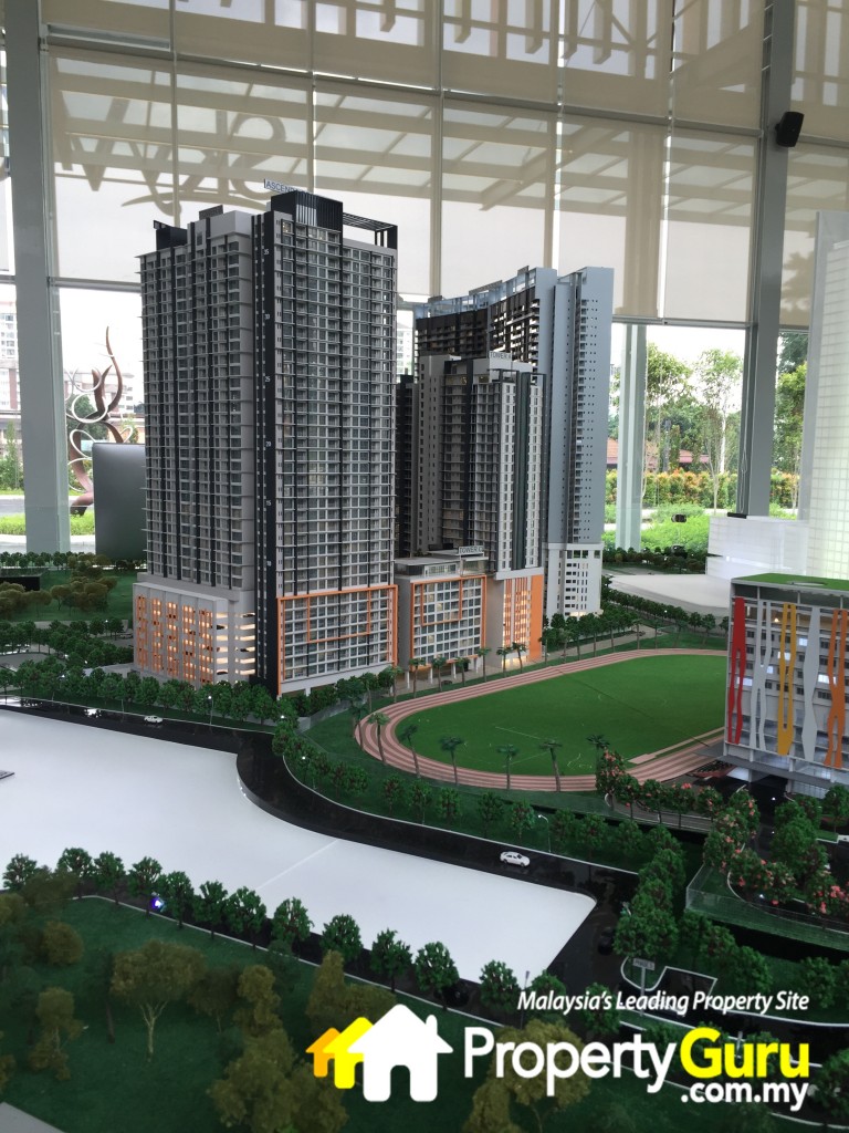 bennington sales 2IMG_2263