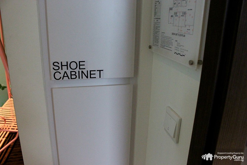 signature at yishun shoe cabinet