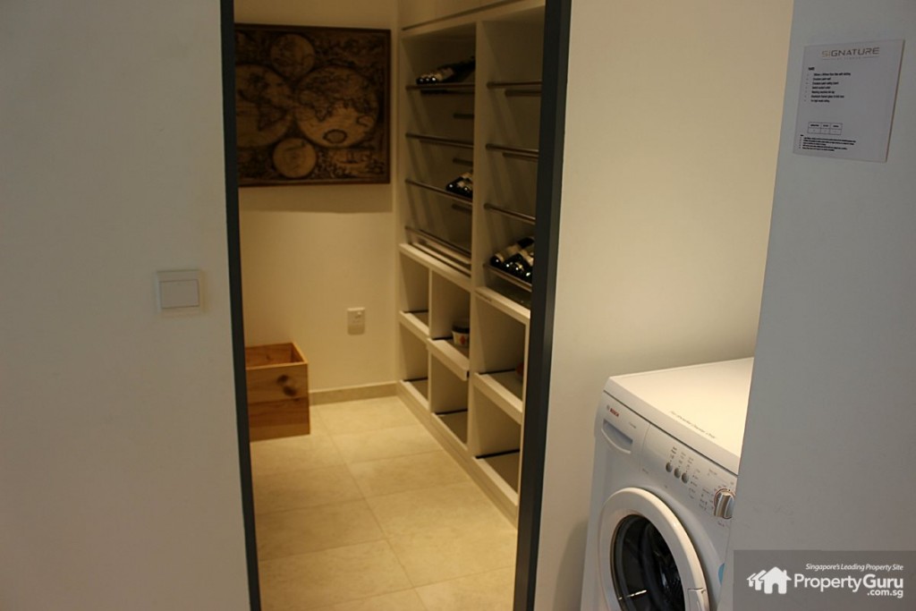 signature at yishun yard